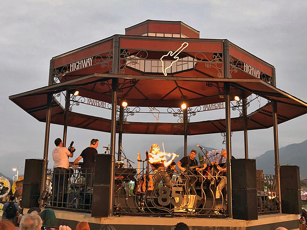 d352d90e-8649-46d8-89cf-5f998f0800a3 - Copy.JPG